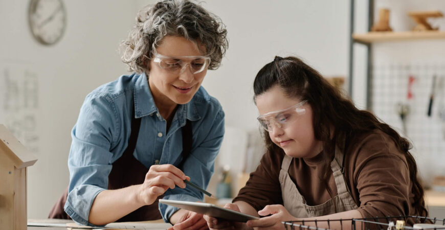 How Enabling Technology is Advancing Inclusive Hiring for Individuals with IDDs and TBIs